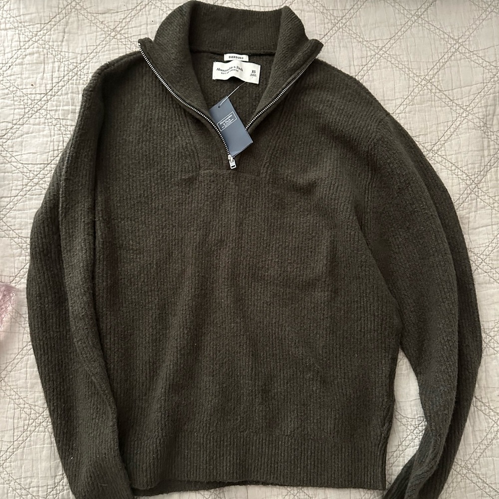 Abercrombie and fitch sweater
